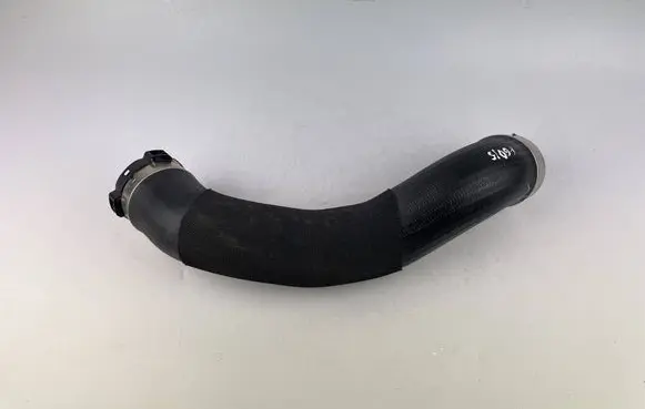 Intercooler hose/pipe