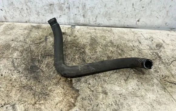 Iveco Daily 5th gen Engine coolant pipe/hose 504331494