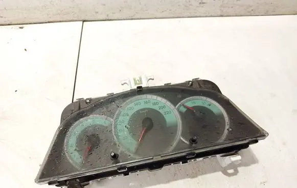Speedometer (instrument cluster)