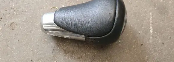 Mazda 6 Gear lever shifter trim leather/knob
