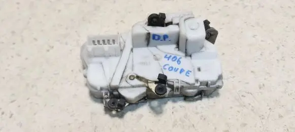 Front door lock