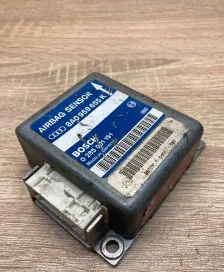 Audi A8 S8 D2 4D Airbag control unit/module 8A0959655K 0285001151