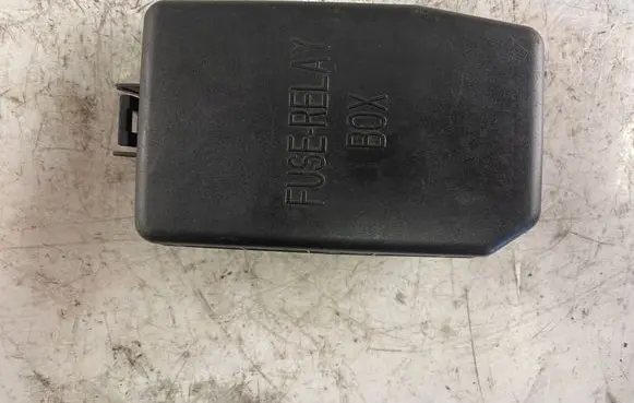 Hyundai Getz Fuse box cover