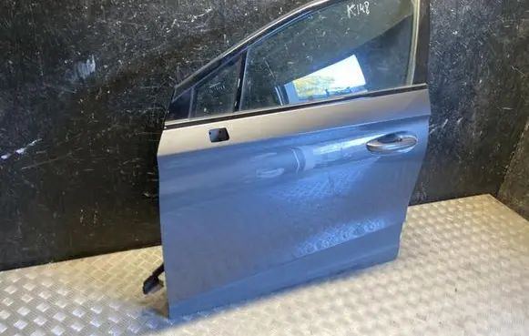 MG MG4 ev Front door
