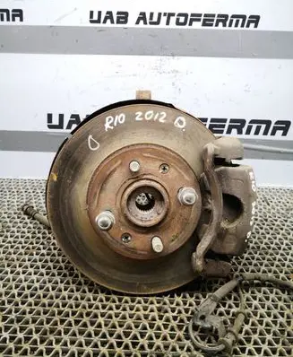 KIA Rio Front wheel hub