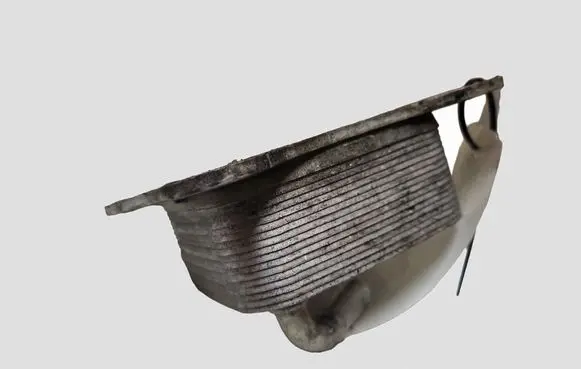 Mazda 6 Oil filter mounting bracket