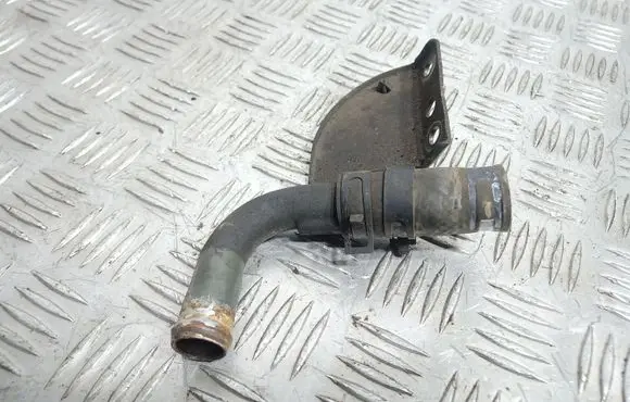 KIA Sorento Engine coolant pipe/hose