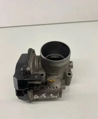 Volkswagen Golf V Throttle valve 03C133062S A2C53367619