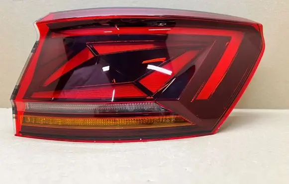 Volkswagen Touareg III Rear/tail lights 760945208B