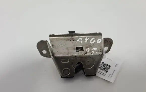 Toyota Aygo AB10 Tailgate/trunk/boot lock/catch/latch 693500H010