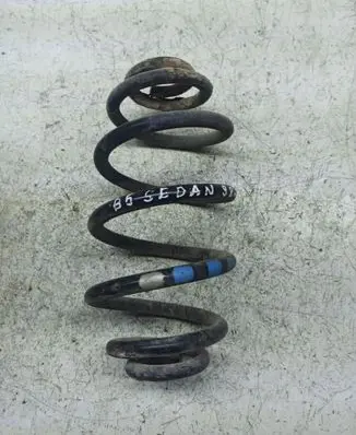 Volkswagen PASSAT B5 Rear coil spring