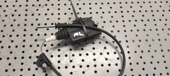 Mercedes-Benz ML W163 Central locking motor 647430036418