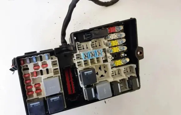 Ford Focus Fuse box set 3m5t14A142ab 8688039