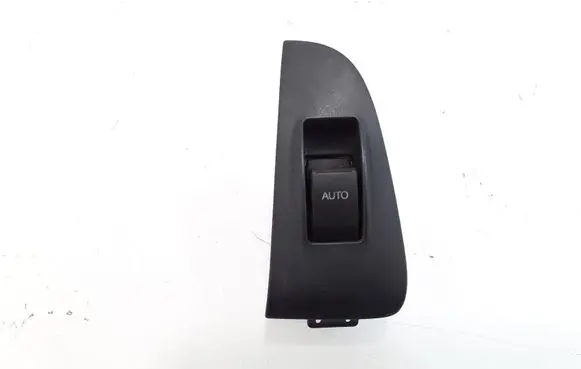Toyota Avensis T250 Electric window control switch 7427205020