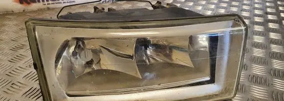 Iveco Daily 30.8 - 9 Headlight/headlamp 1305235383
