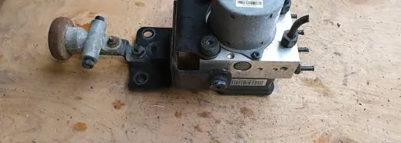 KIA Rio ABS Pump 589201W700 BE6003G901