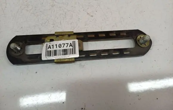 Opel Astra F Seat belt adjustment rail 2020496