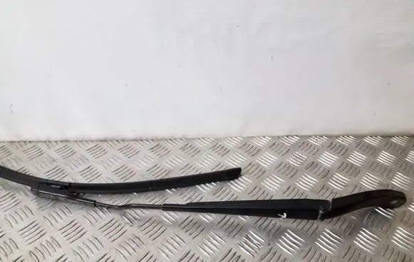 Ford C-MAX II Front wiper blade arm AM5117526AB
