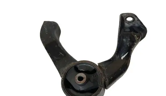 Mitsubishi ASX Engine mount bracket MN101387 100827
