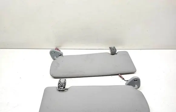 BMW 1 E81 E87 Sun visor