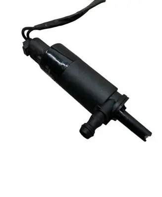 BMW X5 E53 Headlight washer pump 3130670001