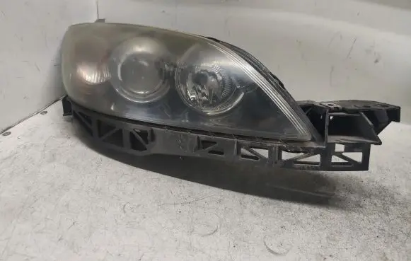 Mazda 3 I Headlight/headlamp