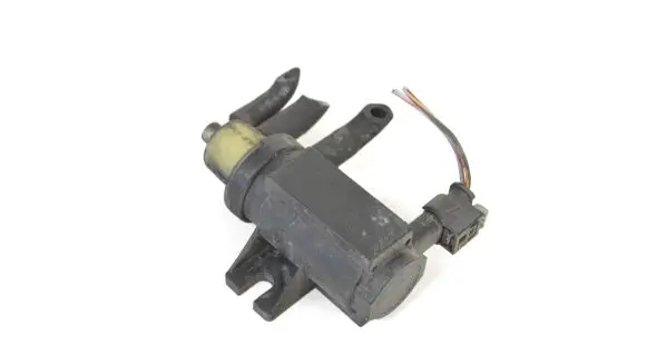 Mercedes-Benz Sprinter W906 Turbo solenoid valve A0091533128
