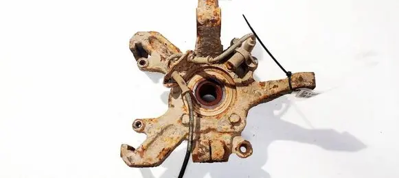 Chrysler Voyager Front wheel hub 