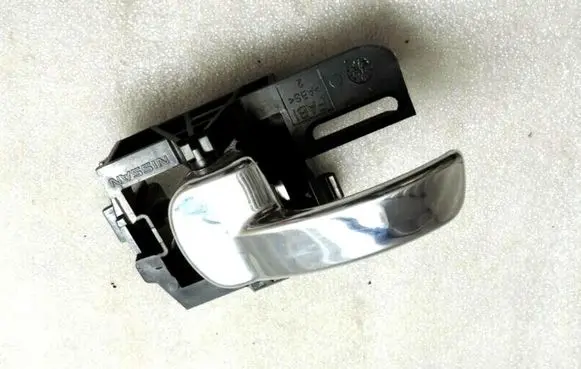 Nissan Qashqai+2 Rear door interior handle 80671JD00A 80671JD00C