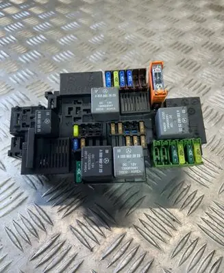 Mercedes-Benz GLC X253 C253 Fuse module A2229063805