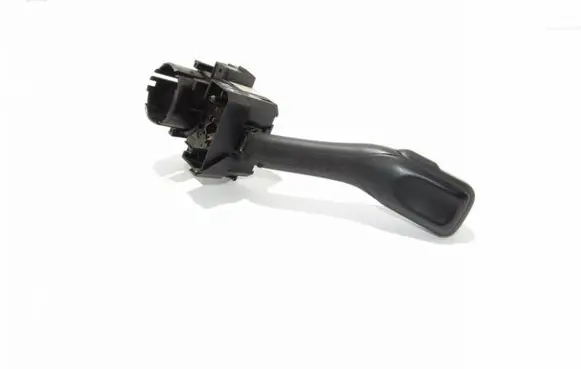 Volkswagen PASSAT B5 Light switch 8L0953513G