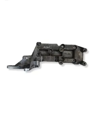 Volvo XC90 Generator/alternator bracket 8642196