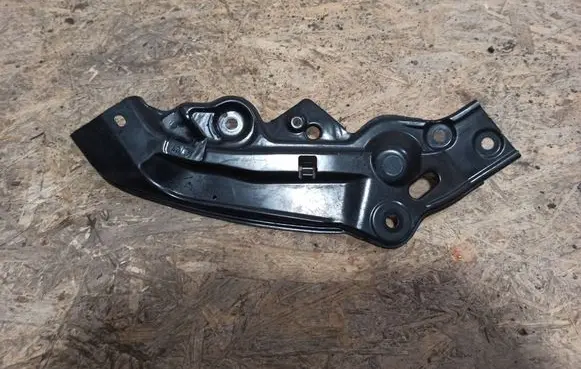Volkswagen Polo VI Horn signal holder/bracket 