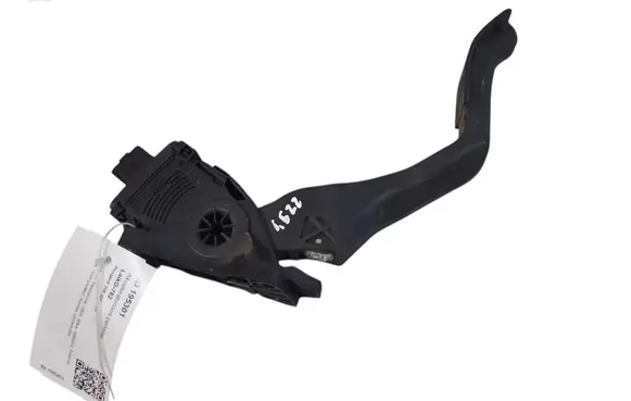Peugeot 308 Accelerator throttle pedal 968153038000 6PV00908301
