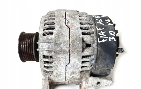 Mercedes-Benz C W205 Generator/alternator BOSCH0120465026