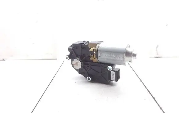 Peugeot 3008 I Sunroof motor/actuator 2226117A 11140128