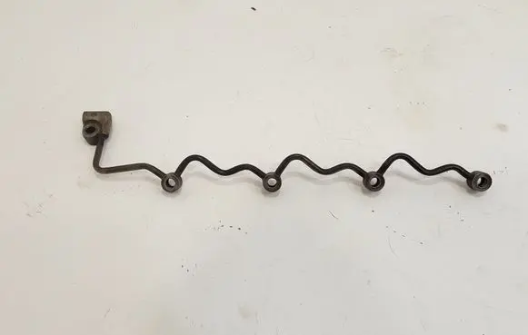 Toyota Avensis T250 Fuel return line/hose 