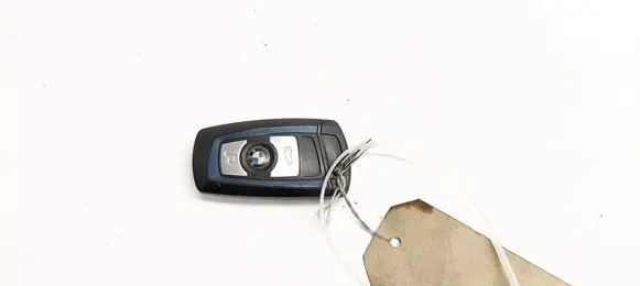 BMW 2 F45 Ignition key/card 