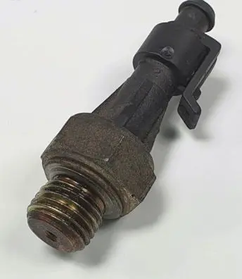 Alfa Romeo 147 Oil pressure sensor 