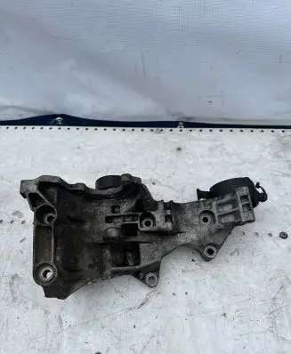 Audi A6 S6 C6 4F Engine mounting bracket 03G903143D