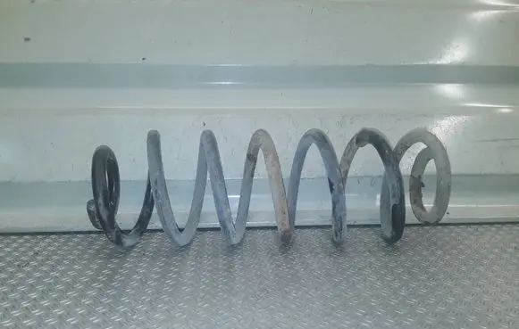 Peugeot 308 Rear coil spring 