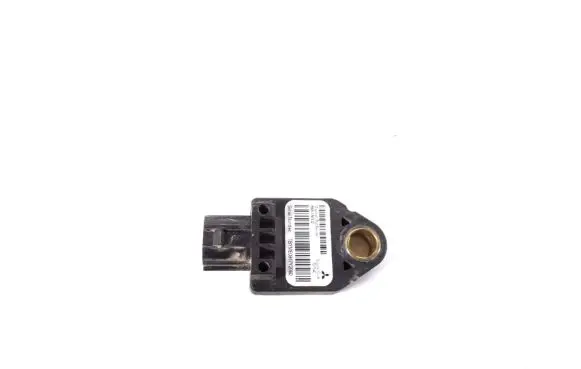 Mitsubishi Outlander Airbag deployment crash/impact sensor 8651A002