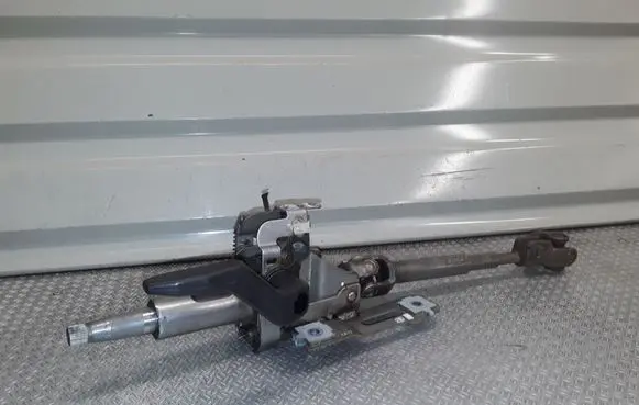 Honda CR-V Steering wheel axle