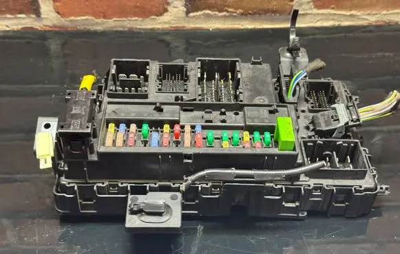 Fuse box set