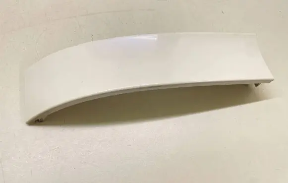 Rear/tail light trim molding