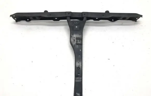 Hyundai Santa Fe Top upper radiator support slam panel