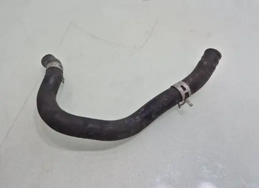 Toyota Prius (XW20) Engine coolant pipe/hose 