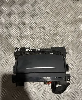 Audi A8 S8 D4 4H Ashtray (rear) 4H0864051B