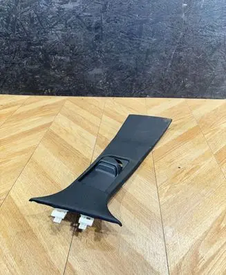 Mercedes-Benz C W205 (B) pillar trim (top) A2056901030