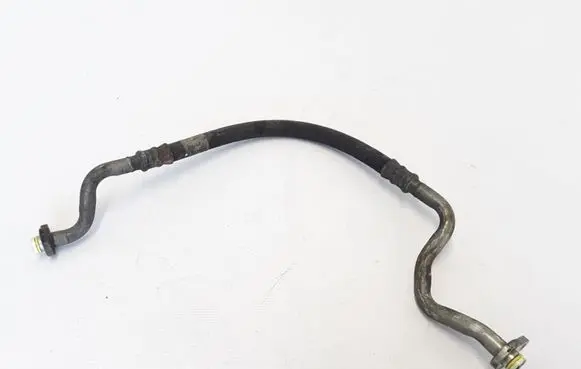 Volvo XC70 Air conditioning (A/C) pipe/hose 31250473